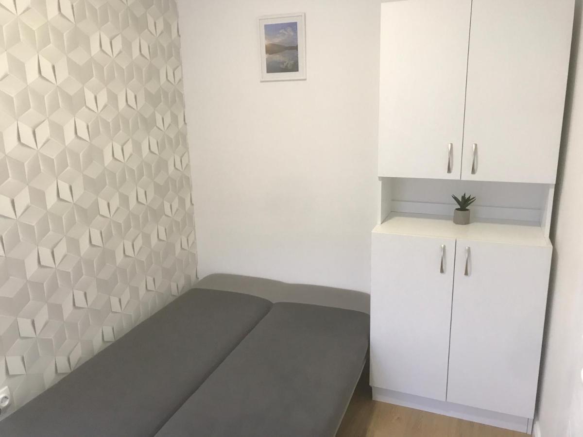 Apartman Kristina Free Parking ノヴィ・サド エクステリア 写真